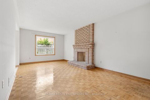 Photo 12 at 2941 Caradoc Lane, CV Clearview, Oakville