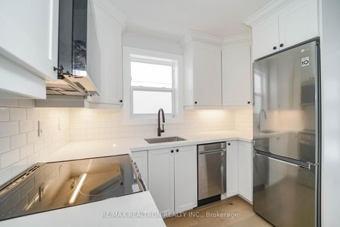 Photo 6 at 1380 Woodbine Avenue, East York, Toronto