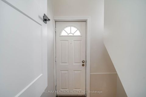 Photo 17 at 1380 Woodbine Avenue, East York, Toronto