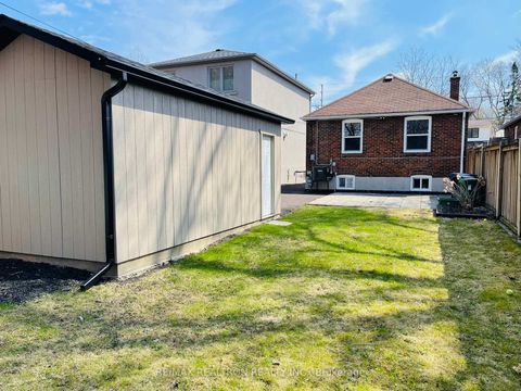 Photo 29 at 1380 Woodbine Avenue, East York, Toronto