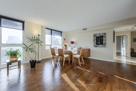 Photo 4 at 1606 - 801 Bay Street, Bay Street Corridor, Toronto