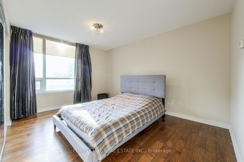 Photo 14 at 1606 - 801 Bay Street, Bay Street Corridor, Toronto