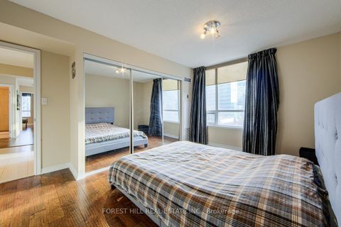 Photo 15 at 1606 - 801 Bay Street, Bay Street Corridor, Toronto