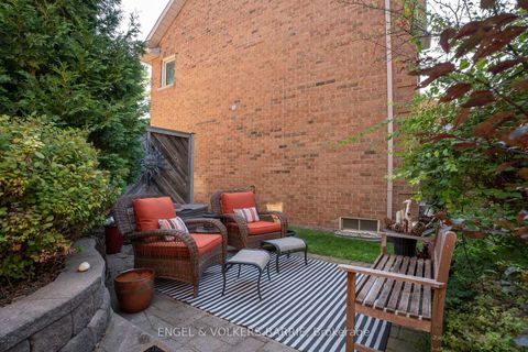 Photo 4 at 19 Grand Forest Drive, Bayshore, Barrie