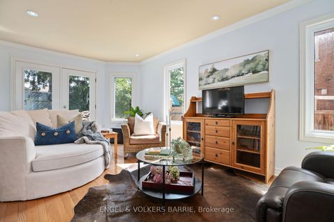 Photo 7 at 19 Grand Forest Drive, Bayshore, Barrie
