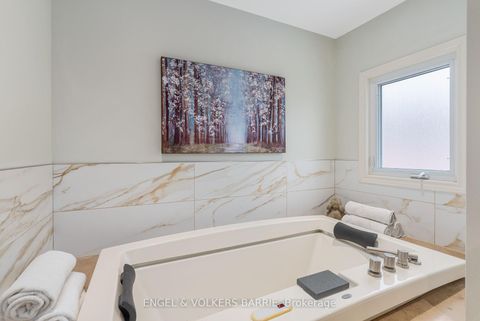 Photo 24 at 19 Grand Forest Drive, Bayshore, Barrie