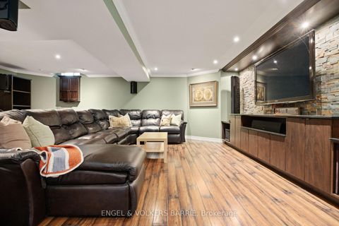 Photo 33 at 19 Grand Forest Drive, Bayshore, Barrie