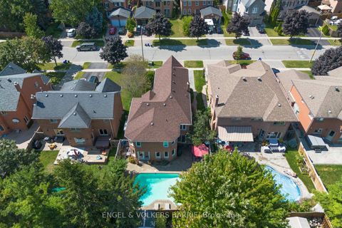 Photo 44 at 19 Grand Forest Drive, Bayshore, Barrie
