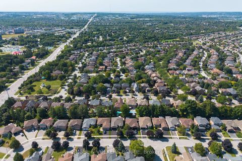 Photo 46 at 19 Grand Forest Drive, Bayshore, Barrie