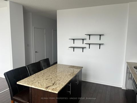 Photo 4 at 907 - 120 Dallimore Circle, Don Mills, Toronto