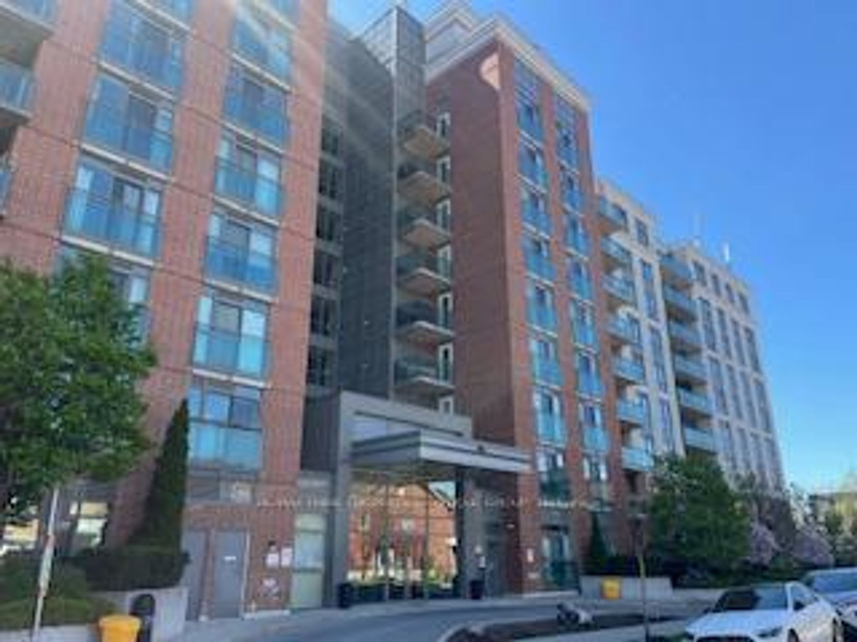 907 - 120 Dallimore Circle, Don Mills, Toronto 