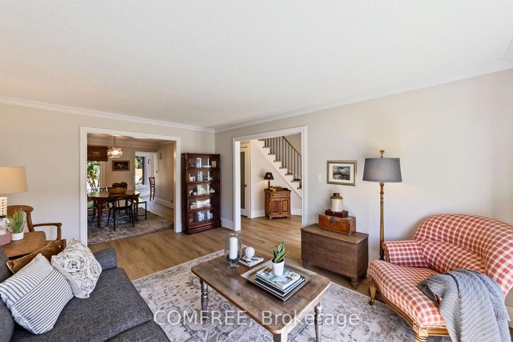 Photo 6 at 2131 Upland Drive, Headon, Burlington