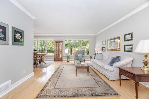 Photo 5 at 23 Cotman Crescent, West Deane, Toronto