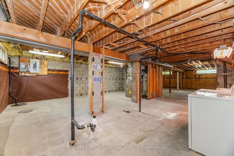 Photo 30 at 23 Cotman Crescent, West Deane, Toronto
