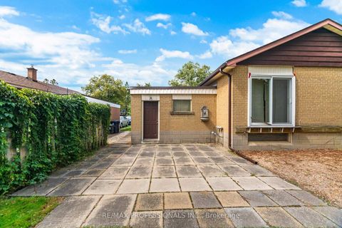 Photo 33 at 23 Cotman Crescent, West Deane, Toronto