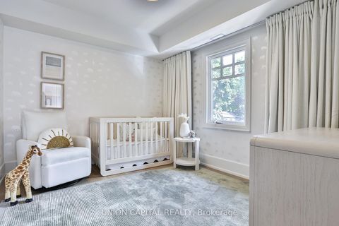 Photo 30 at 16 Lytton Boulevard, Lawrence Park South, Toronto