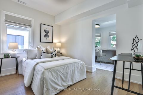 Photo 32 at 16 Lytton Boulevard, Lawrence Park South, Toronto