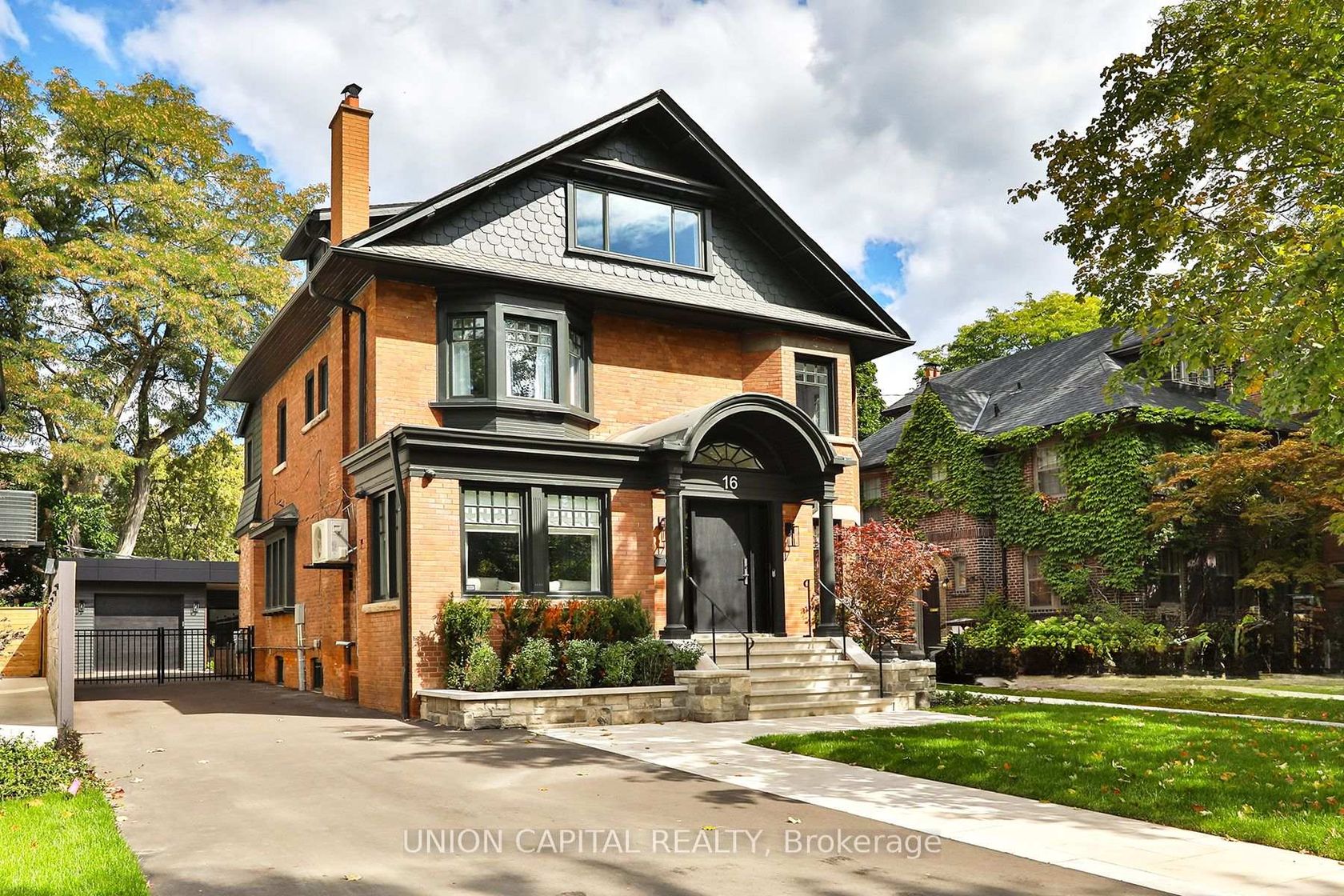 16 Lytton Boulevard, Lawrence Park South, Toronto 