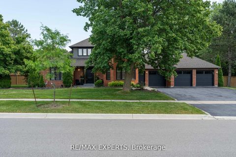 Photo 2 at 21 McCutcheon Avenue, Nobleton, King