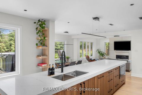 Photo 17 at 21 McCutcheon Avenue, Nobleton, King