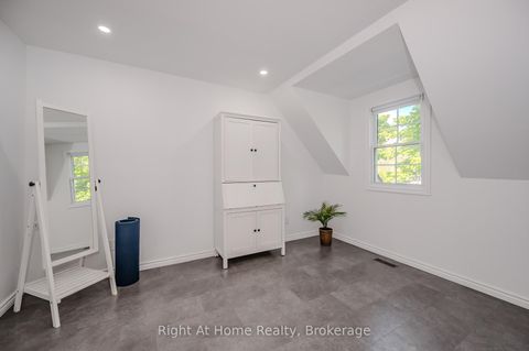 Photo 18 at 76 Brock Street W, CO Central, Oakville