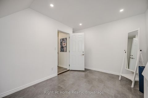 Photo 19 at 76 Brock Street W, CO Central, Oakville
