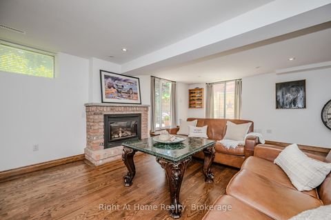 Photo 26 at 76 Brock Street W, CO Central, Oakville