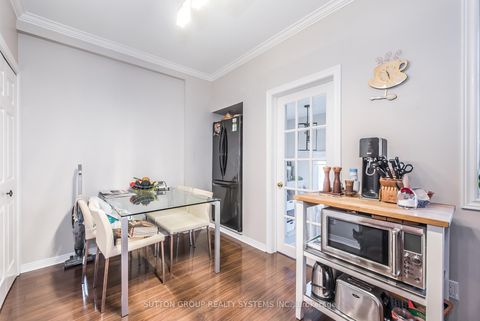 Photo 5 at 574 Perth Avenue, Pellam Park, Toronto