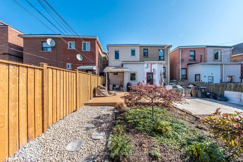 Photo 18 at 574 Perth Avenue, Pellam Park, Toronto