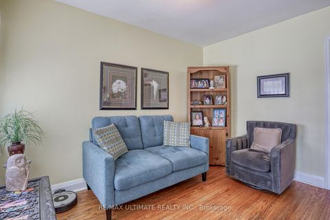 Photo 16 at 30 joanith Drive, Parkview, Toronto