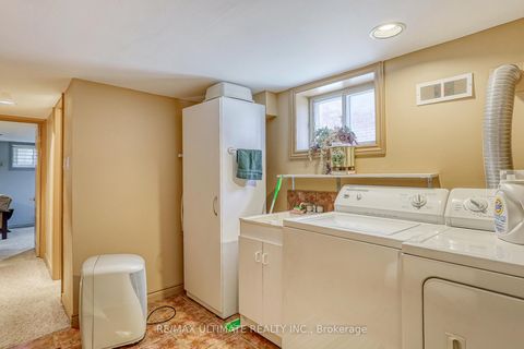 Photo 25 at 30 joanith Drive, Parkview, Toronto