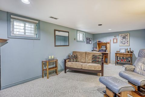 Photo 31 at 30 joanith Drive, Parkview, Toronto