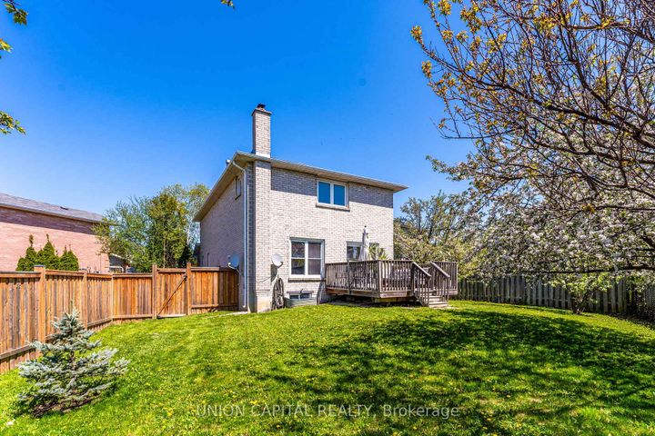 Photo 40 at 14 Rodwell Court, Fletcher's Creek South, Brampton