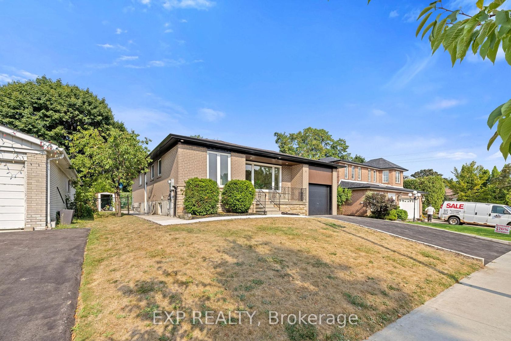 5 Midcroft Drive, Malvern West, Toronto 