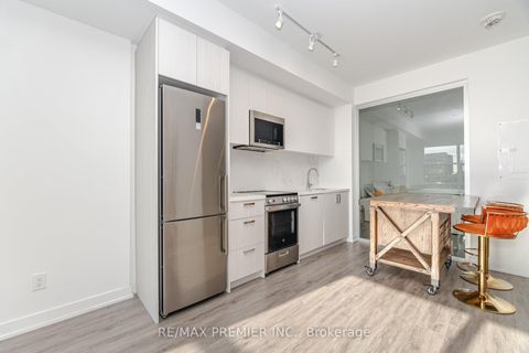 Photo 5 at 311 - 1787 St. Clair Avenue W, Pellam Park, Toronto