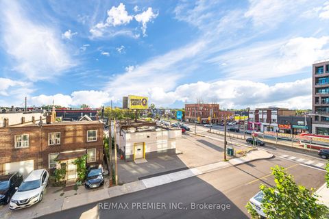 Photo 12 at 311 - 1787 St. Clair Avenue W, Pellam Park, Toronto