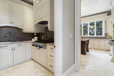 Photo 11 at 197 duncan Road, Langstaff, Richmond Hill