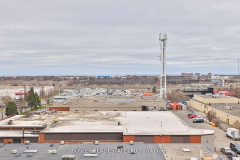 Photo 23 at 612 - 859 The Queensway, Queensway, Toronto
