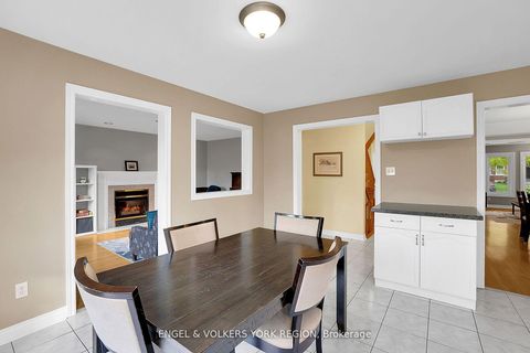 Photo 14 at 24 Timber Valley Avenue, Oak Ridges, Richmond Hill