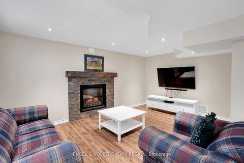 Photo 37 at 24 Timber Valley Avenue, Oak Ridges, Richmond Hill