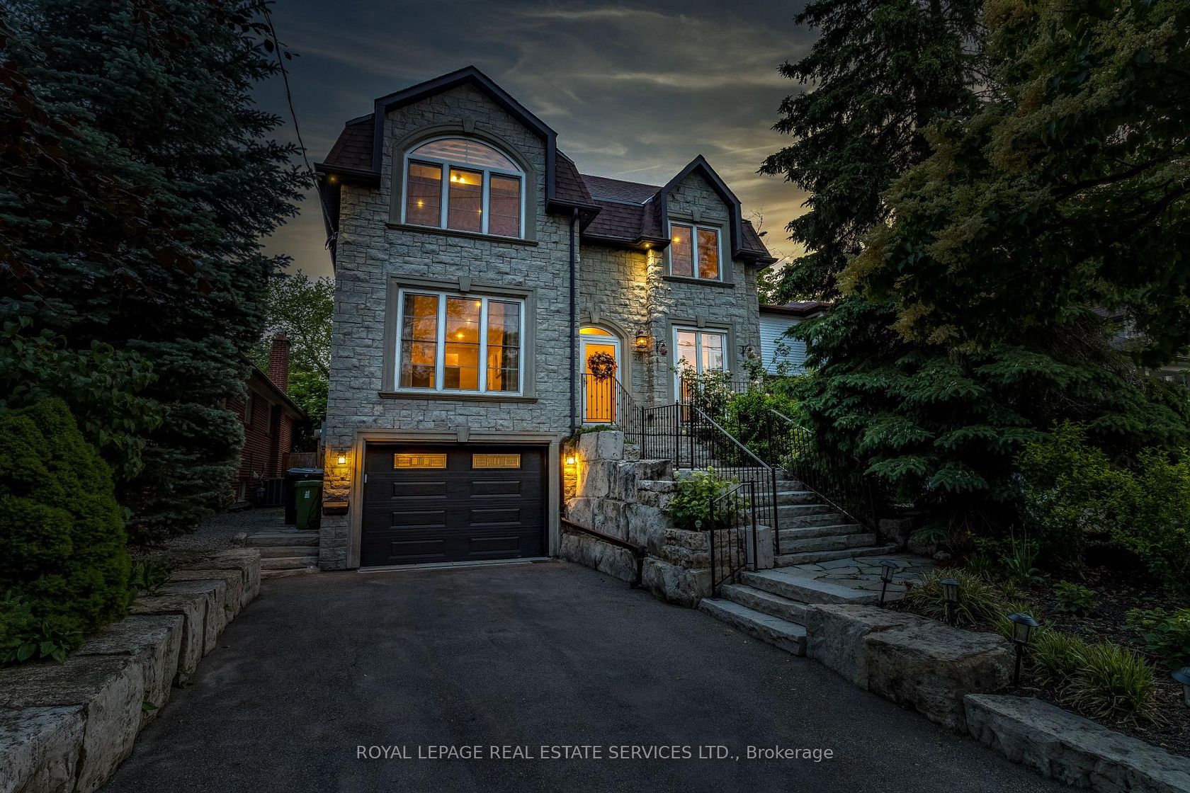 26 Prennan Avenue, City Centre West, Toronto 