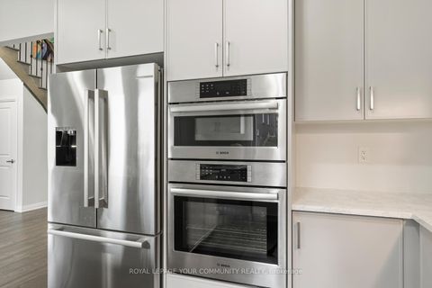 Photo 19 at 1583 Stovell Crescent, Lefroy, Innisfil