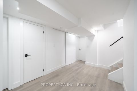 Photo 28 at 33 Moorecroft Crescent, Ionview, Toronto