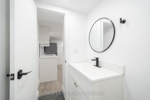Photo 36 at 33 Moorecroft Crescent, Ionview, Toronto