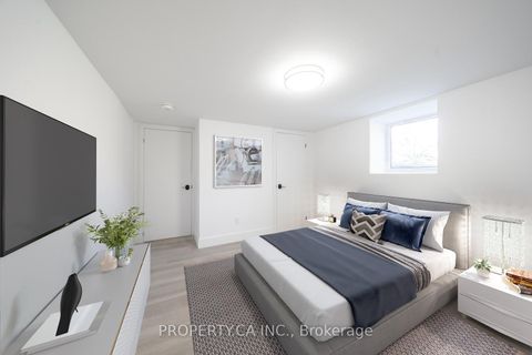Photo 39 at 33 Moorecroft Crescent, Ionview, Toronto
