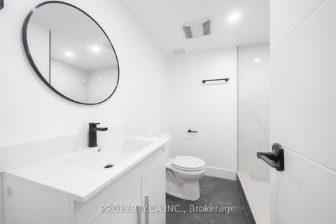 Photo 40 at 33 Moorecroft Crescent, Ionview, Toronto