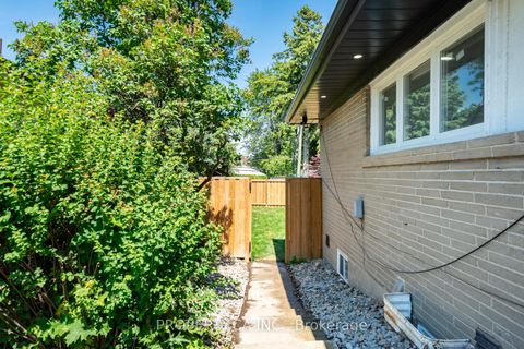 Photo 46 at 33 Moorecroft Crescent, Ionview, Toronto