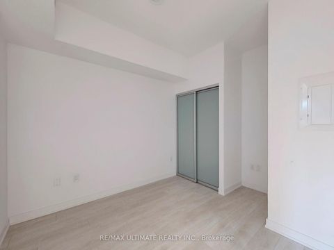 Photo 14 at 207 - 117 Broadway Avenue, Mount Pleasant West, Toronto