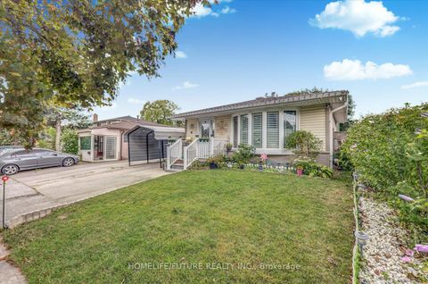 Photo 2 at 18 Hutcherson Square, Malvern, Toronto