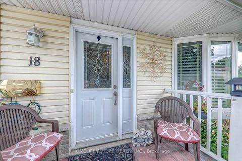 Photo 8 at 18 Hutcherson Square, Malvern, Toronto